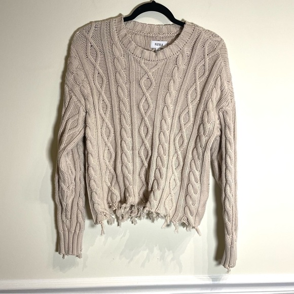 Pistola Denim Eva Sweater in Dove (cream) Cable Knit size medium - Picture 8 of 12